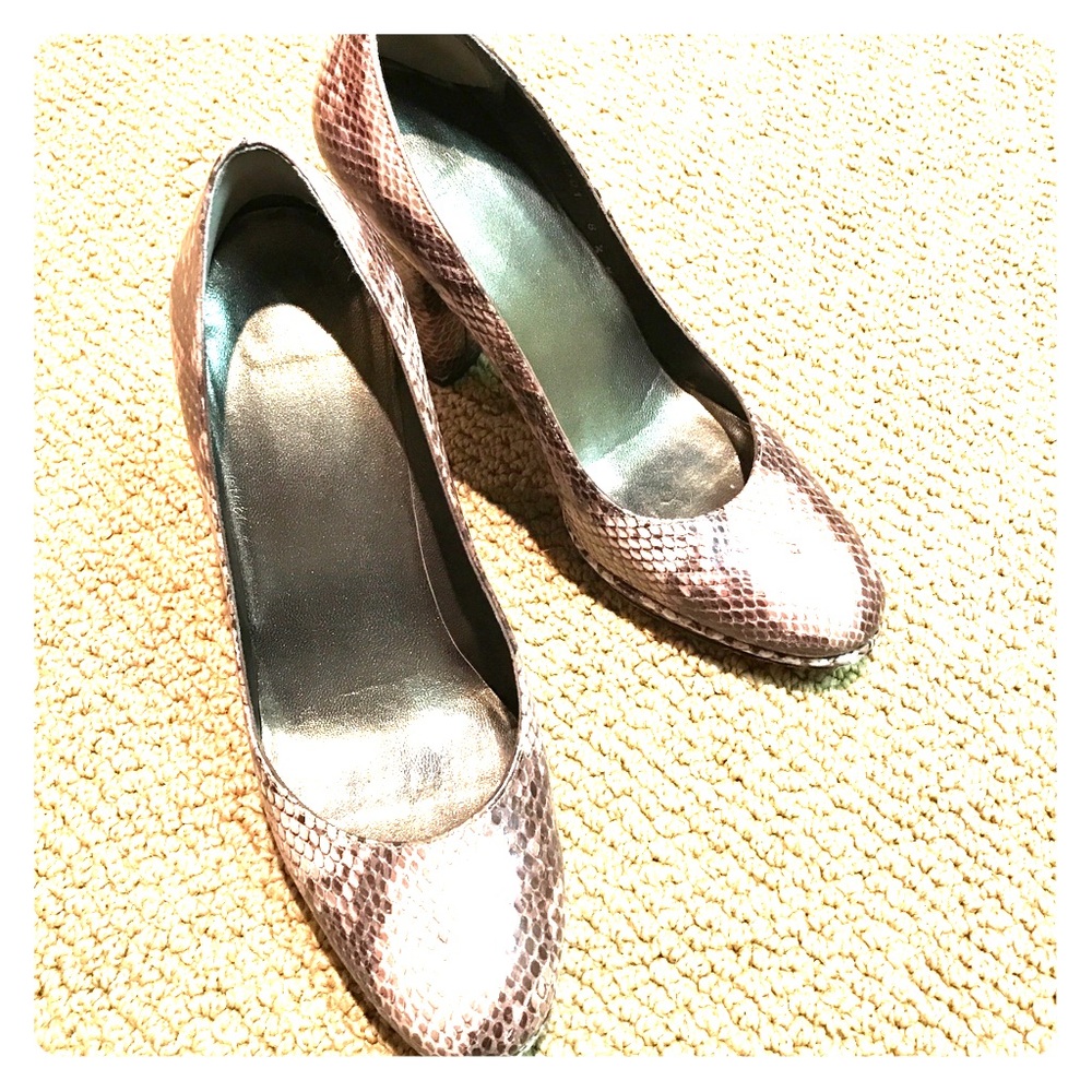 Stuart Weitzman Heels